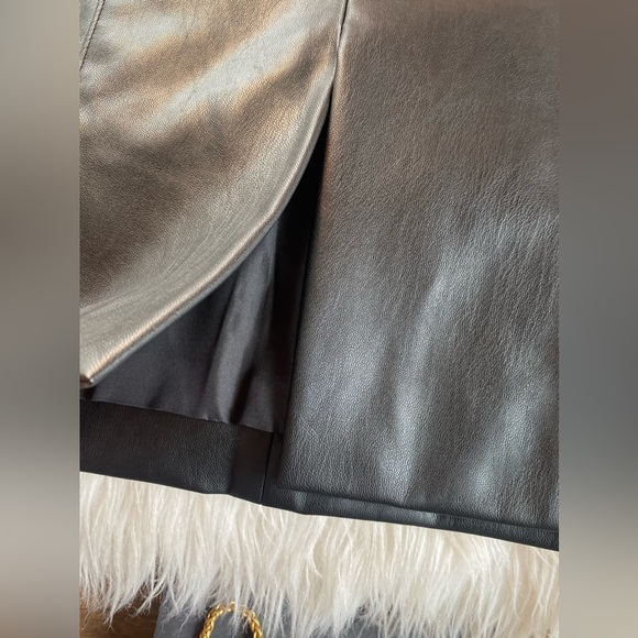 NWT Vegan Leather Skirt with Silver Studs🖤✔️⚫️Worthington Size 8 NWT - Picture 6 of 13